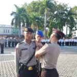Suasana upacara penerimaan 50 siswa sekolah polisi negara yang magang di Polres Karimun, Selasa (21/2/2017)