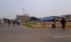 Lahan kosong di dekat SP Plaza, Sagulung, Batam, yang sering menjadi lokasi jogging. Namun, kawasan ini juga rawan jambret