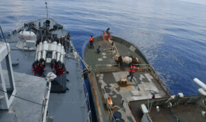 Latihan perang di Natuna
