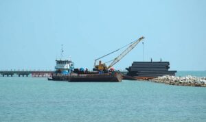 pembangunan pelabuhan malarko karimun