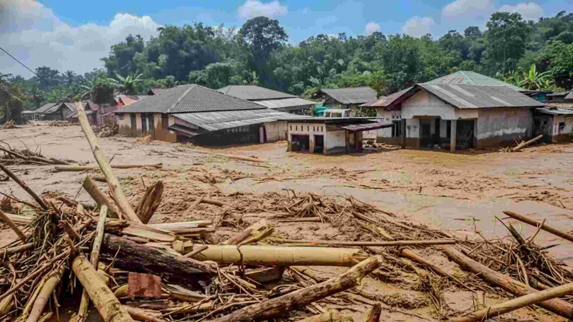 Banjir-Sumatera-2025-1140x641